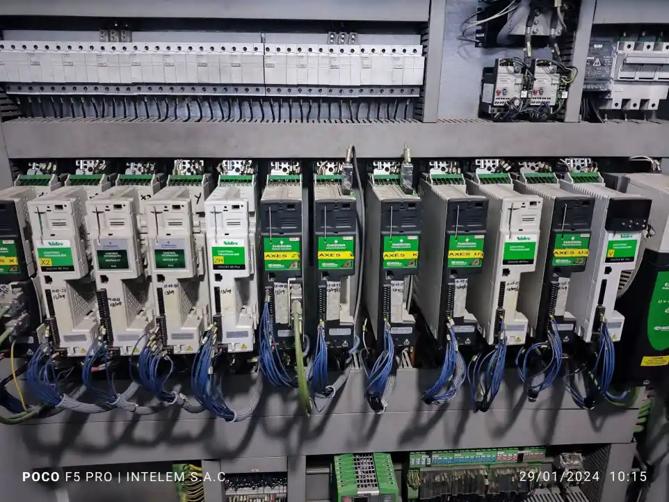 Servodrives Nidec de varios ejes Drives Nidec