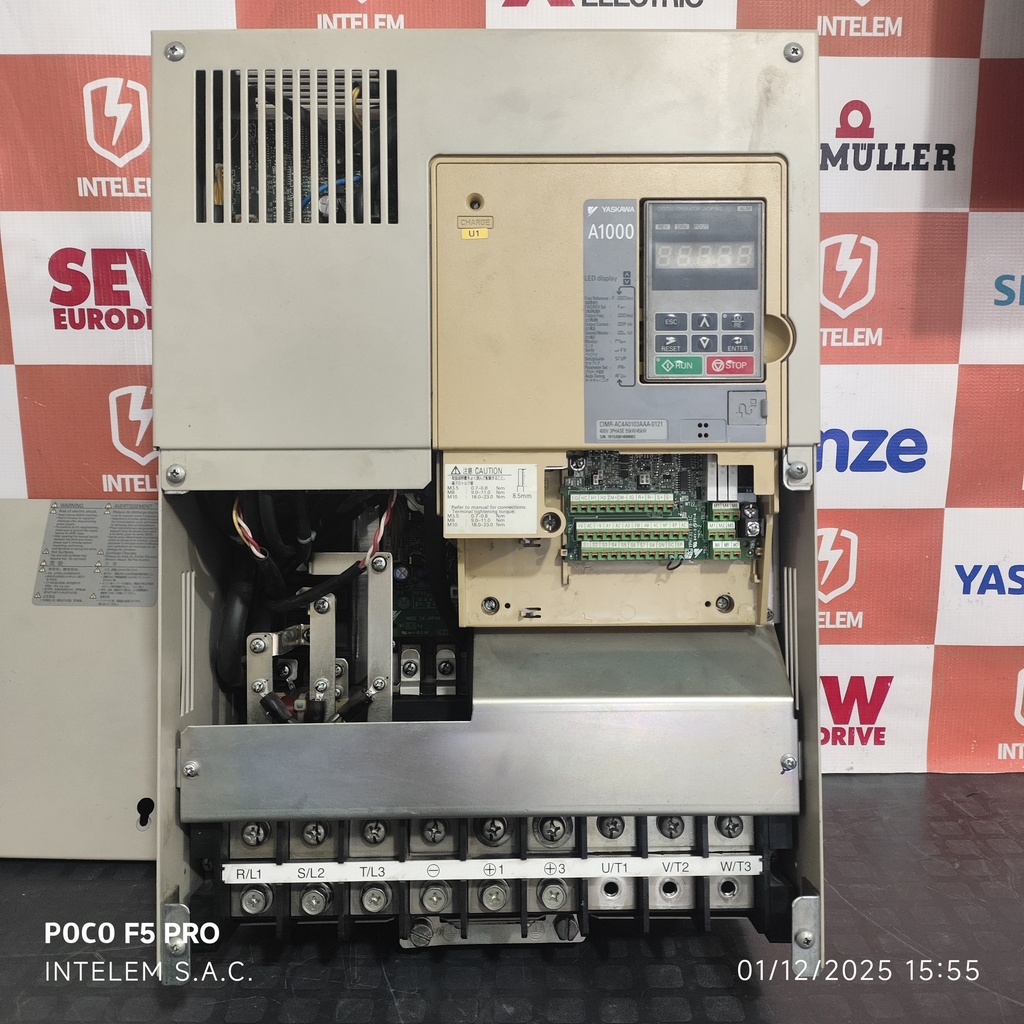 SERVICIO DE REPARACION DE VARIADOR DE FRECUENCIA, CIMR-AC4A0103AAA-0121, 55KW/45KW, IN: 380-480V 50/60HZ 105A/86A OUT: 0-480V 0-400HZ, 103A/91A YASKAWA
